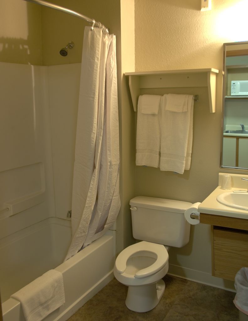 Woodspring Suites Jacksonville Beach Blvd Room photo