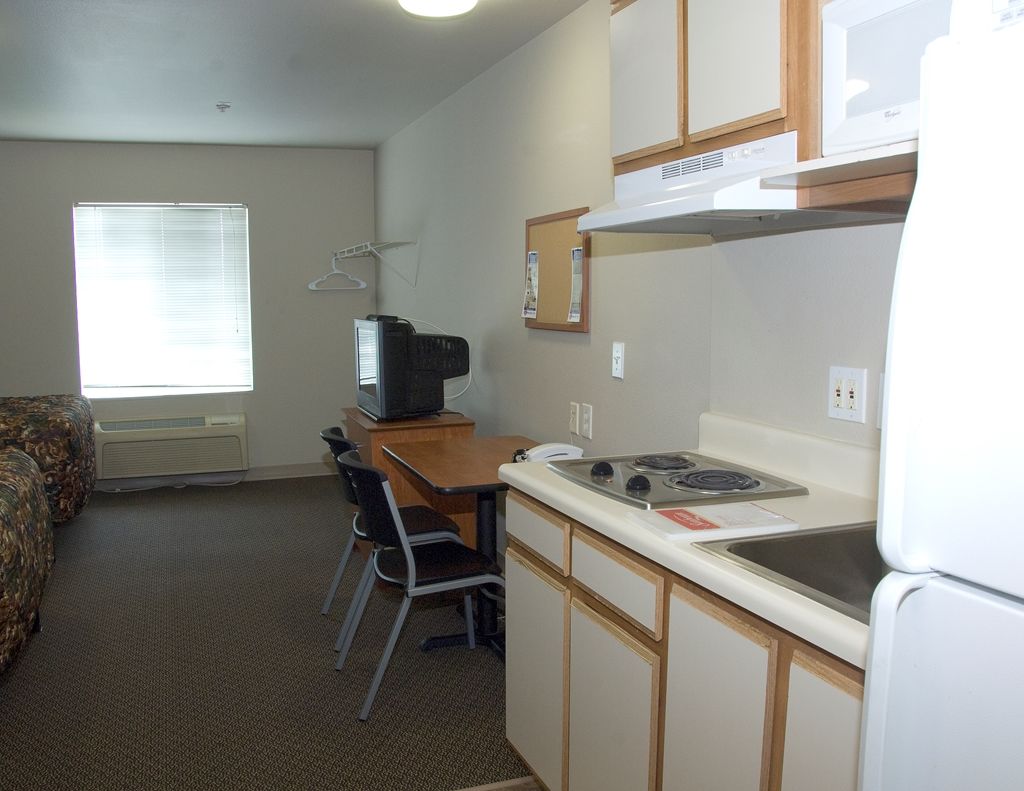 Woodspring Suites Jacksonville Beach Blvd Room photo