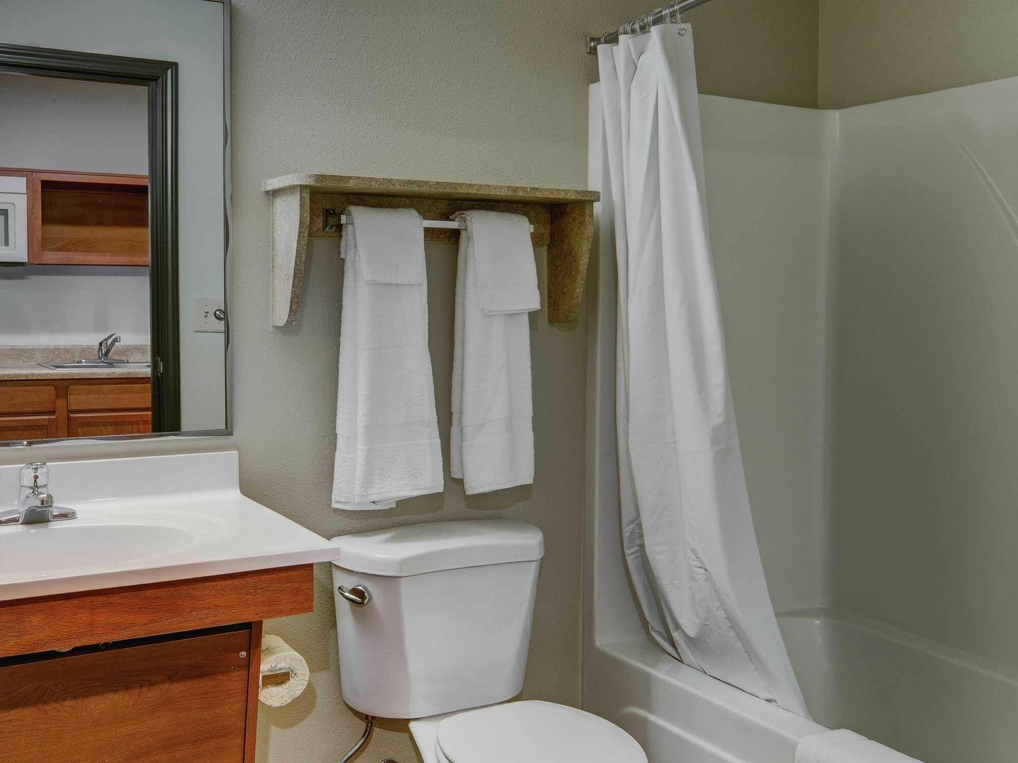 Woodspring Suites Jacksonville Beach Blvd Exterior photo