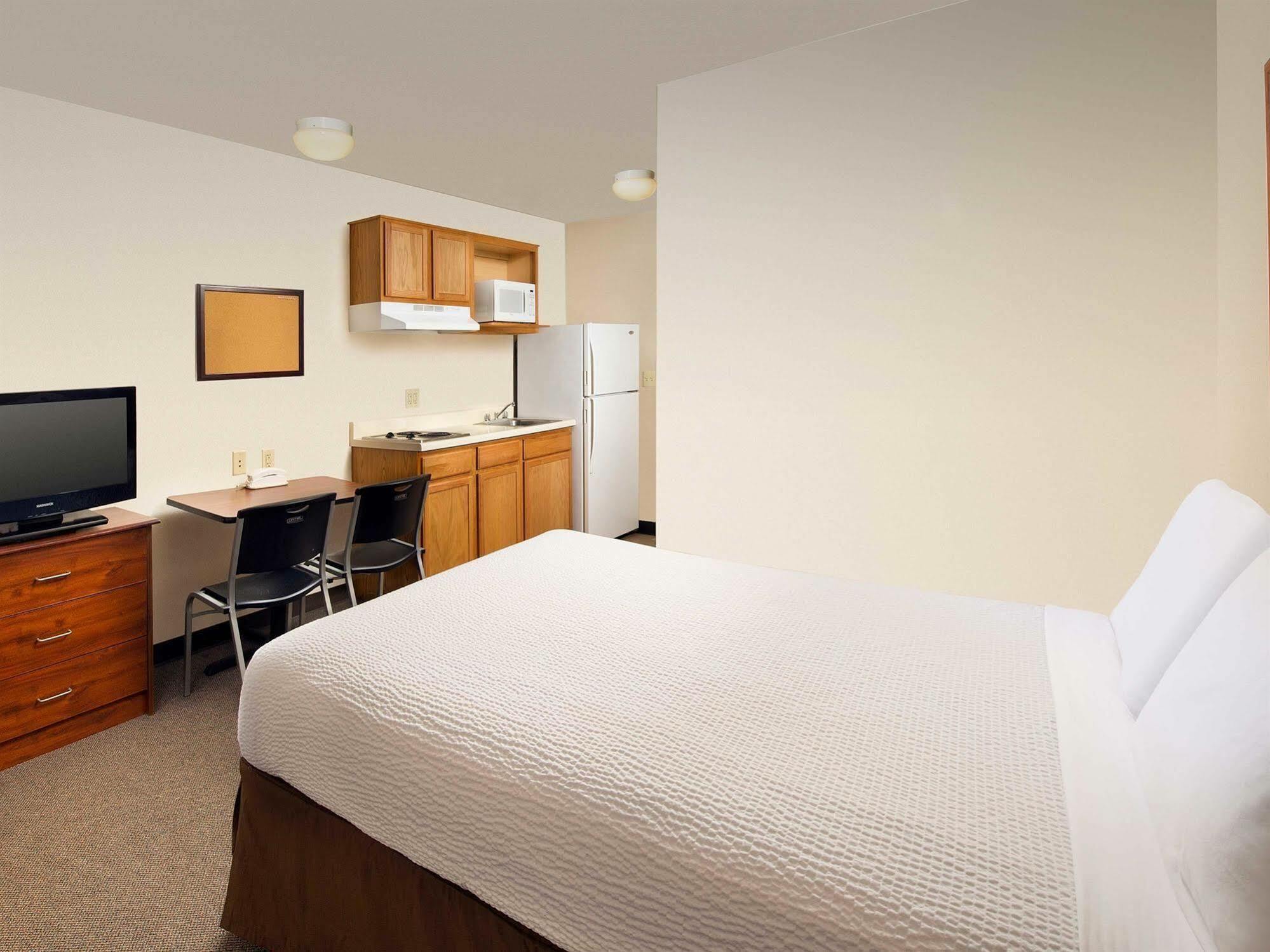Woodspring Suites Jacksonville Beach Blvd Exterior photo